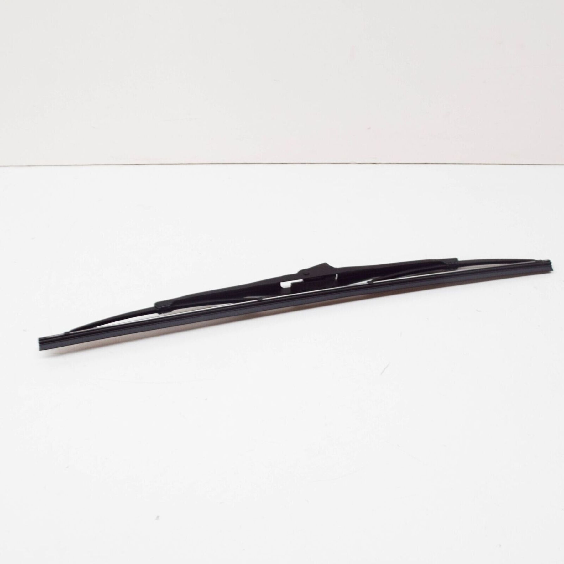 Range Rover Rear Wiper LAND ROVER RANGE ROVER SPORT L494 Rear Wiper Blade LR043987